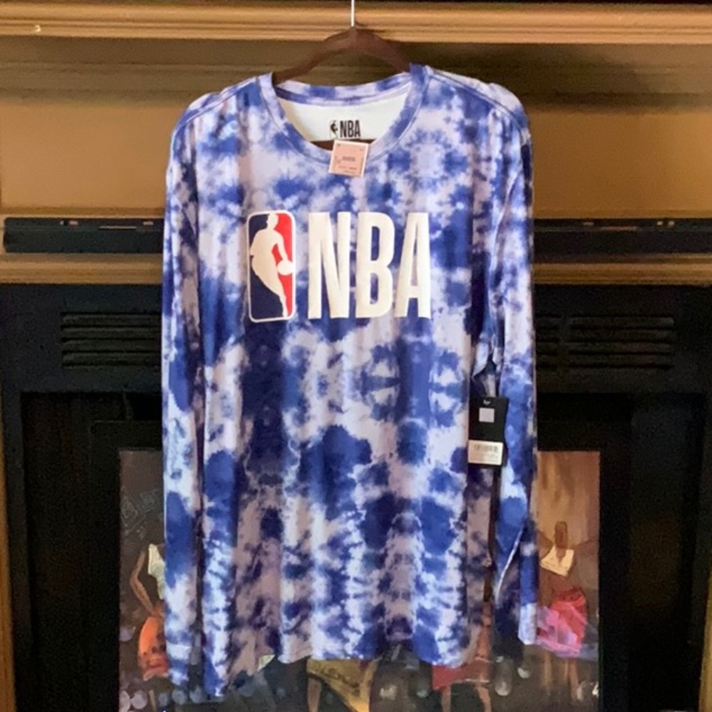 NBA Long sleeve pullover